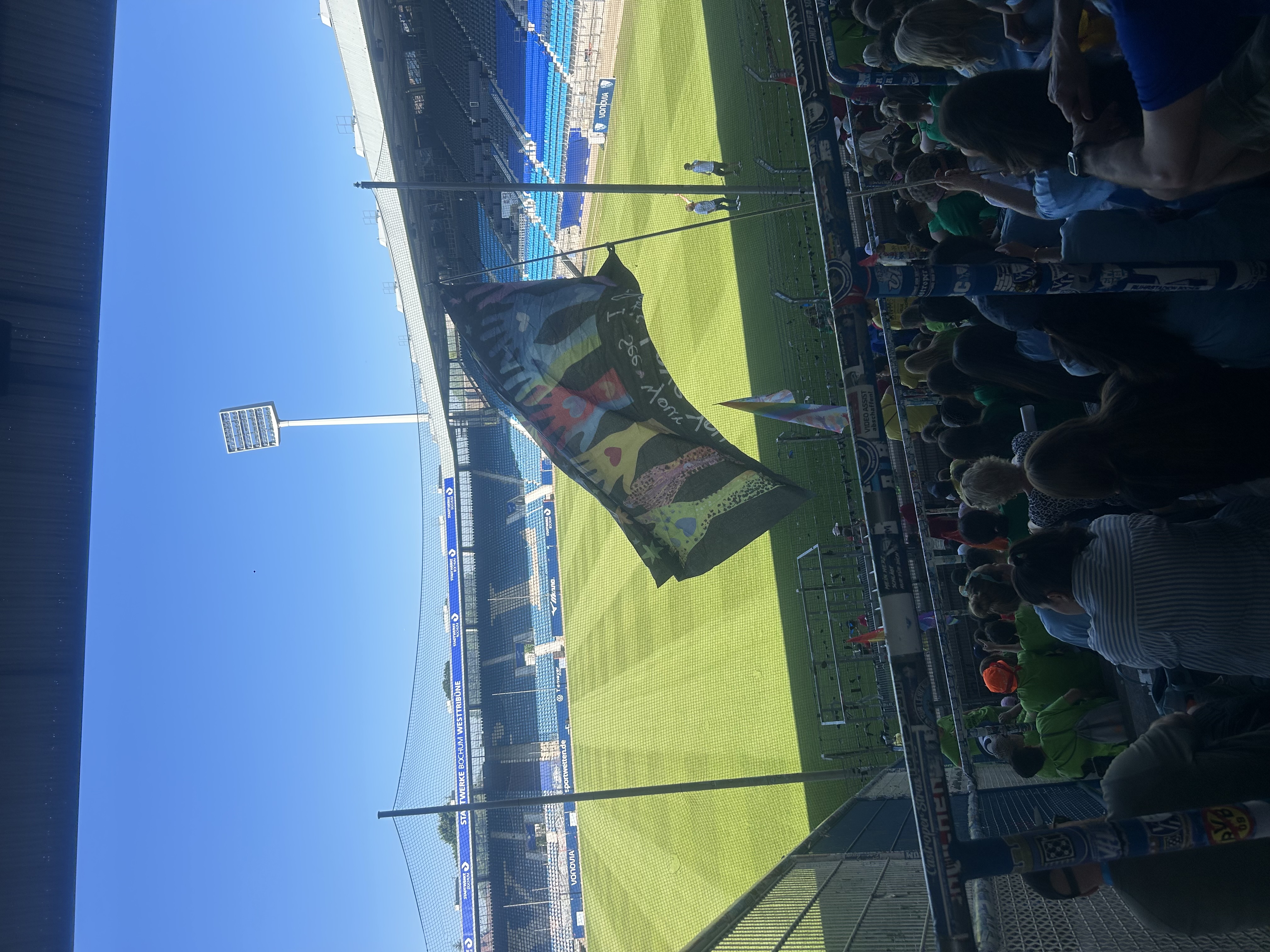 3B Bochum bleibt bunt - Die Kundgebung